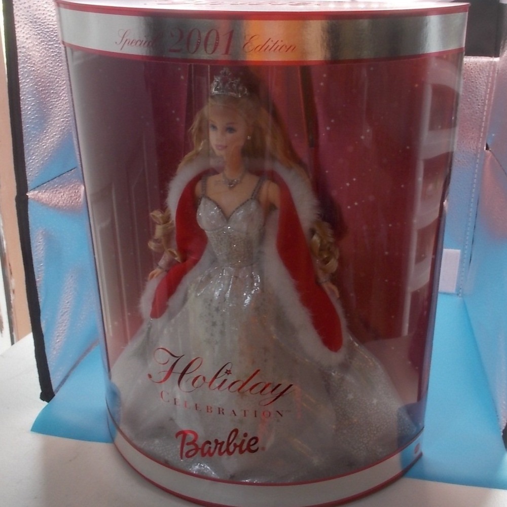 Mattel Holiday Celebration Barbie Special 2001 Edition Doll New in Box 50304